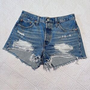 Distressed Levi’s Denim Women Shorts